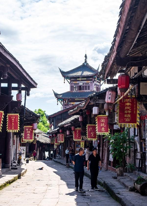 深度剖析利路修为了宋威龙开通私信权限,他们为什么不直接电话联系?,打开一个全新的互联网世界!
